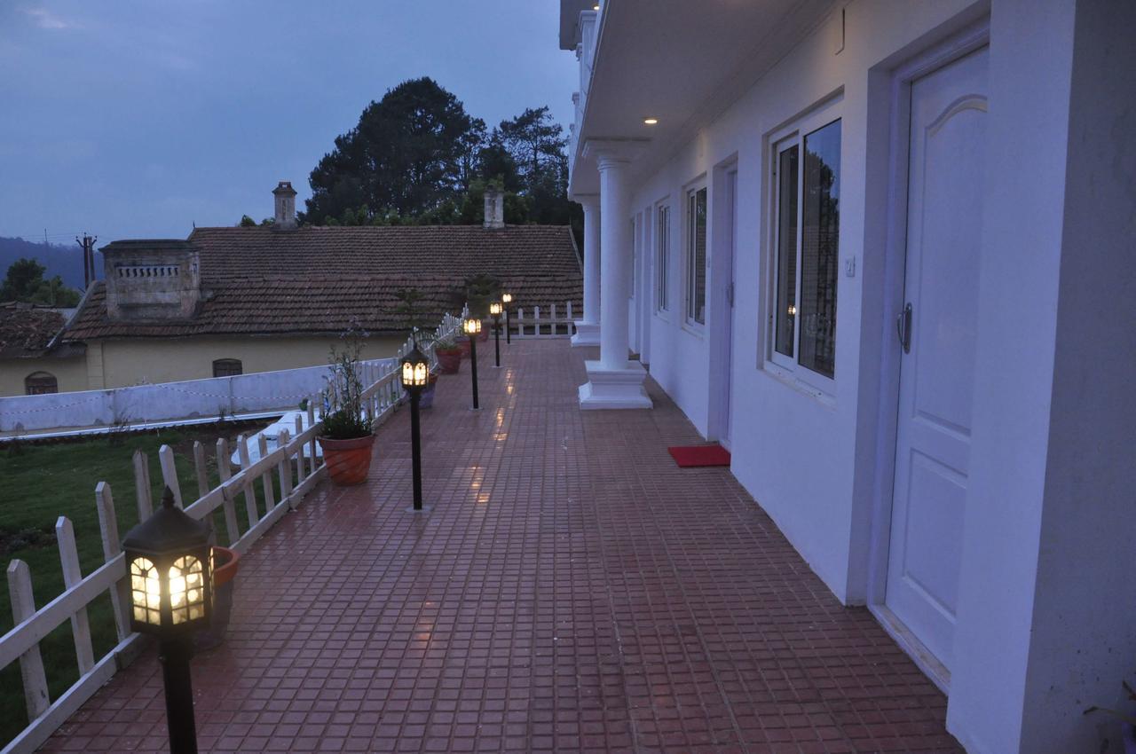Drizzle Drop Inn Ooty Buitenkant foto