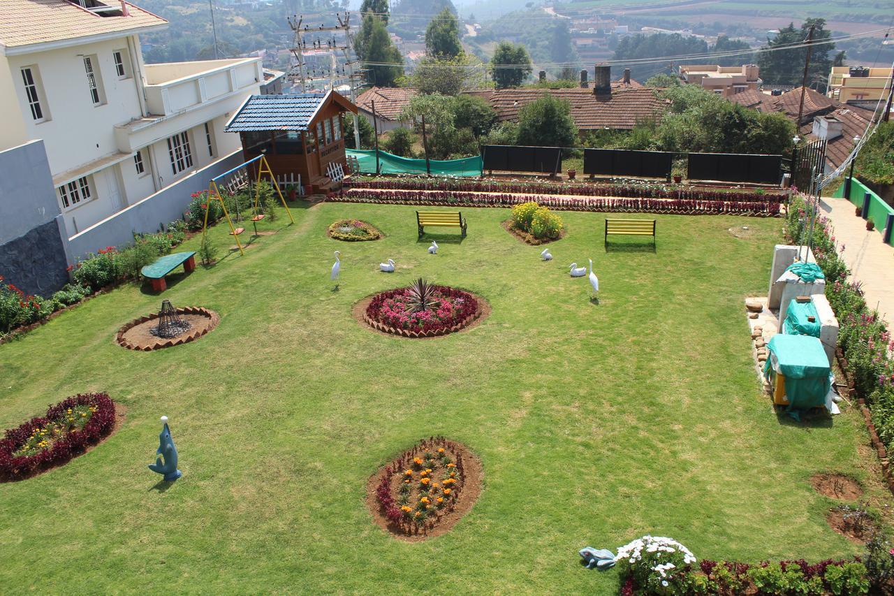 Drizzle Drop Inn Ooty Buitenkant foto
