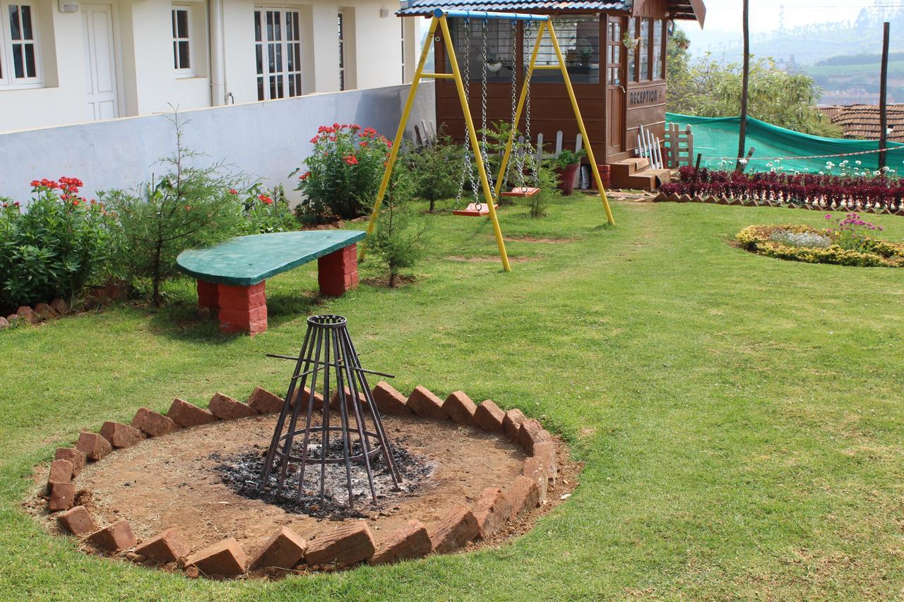 Drizzle Drop Inn Ooty Buitenkant foto