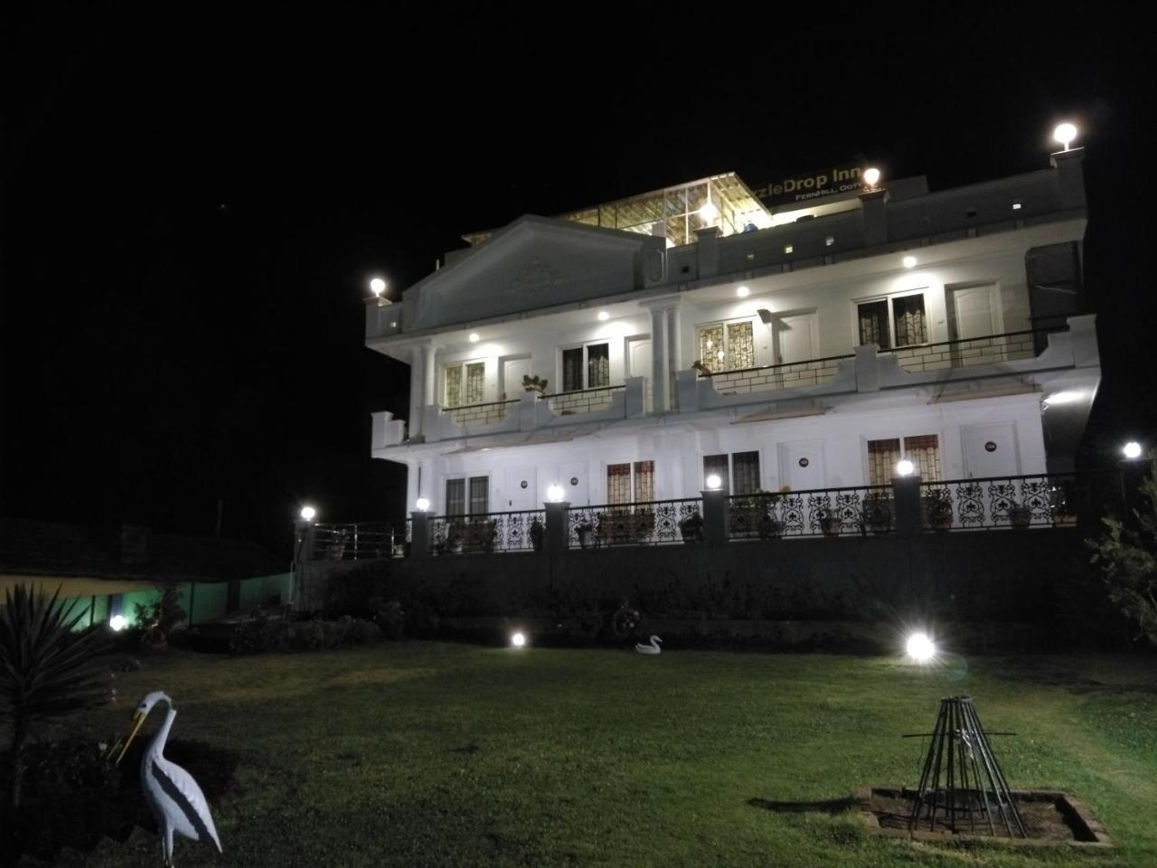 Drizzle Drop Inn Ooty Buitenkant foto