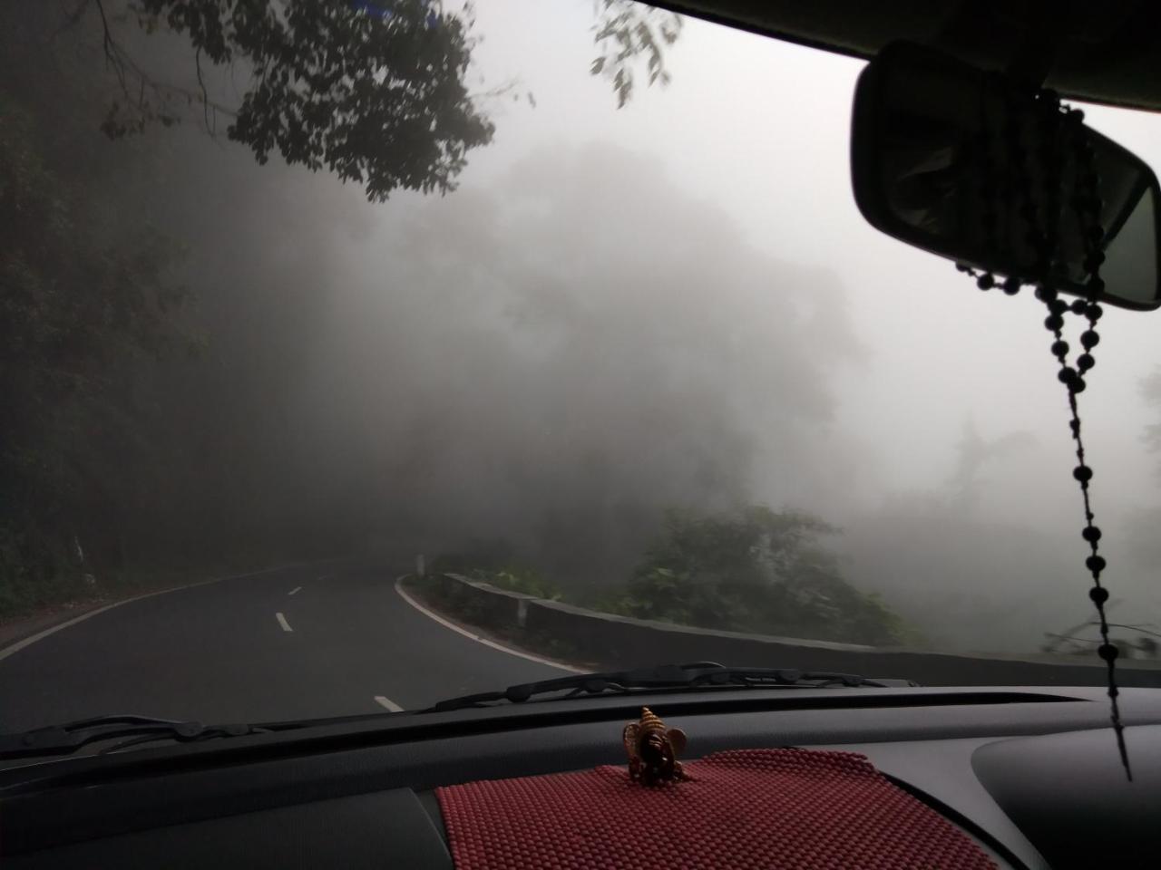 Drizzle Drop Inn Ooty Buitenkant foto